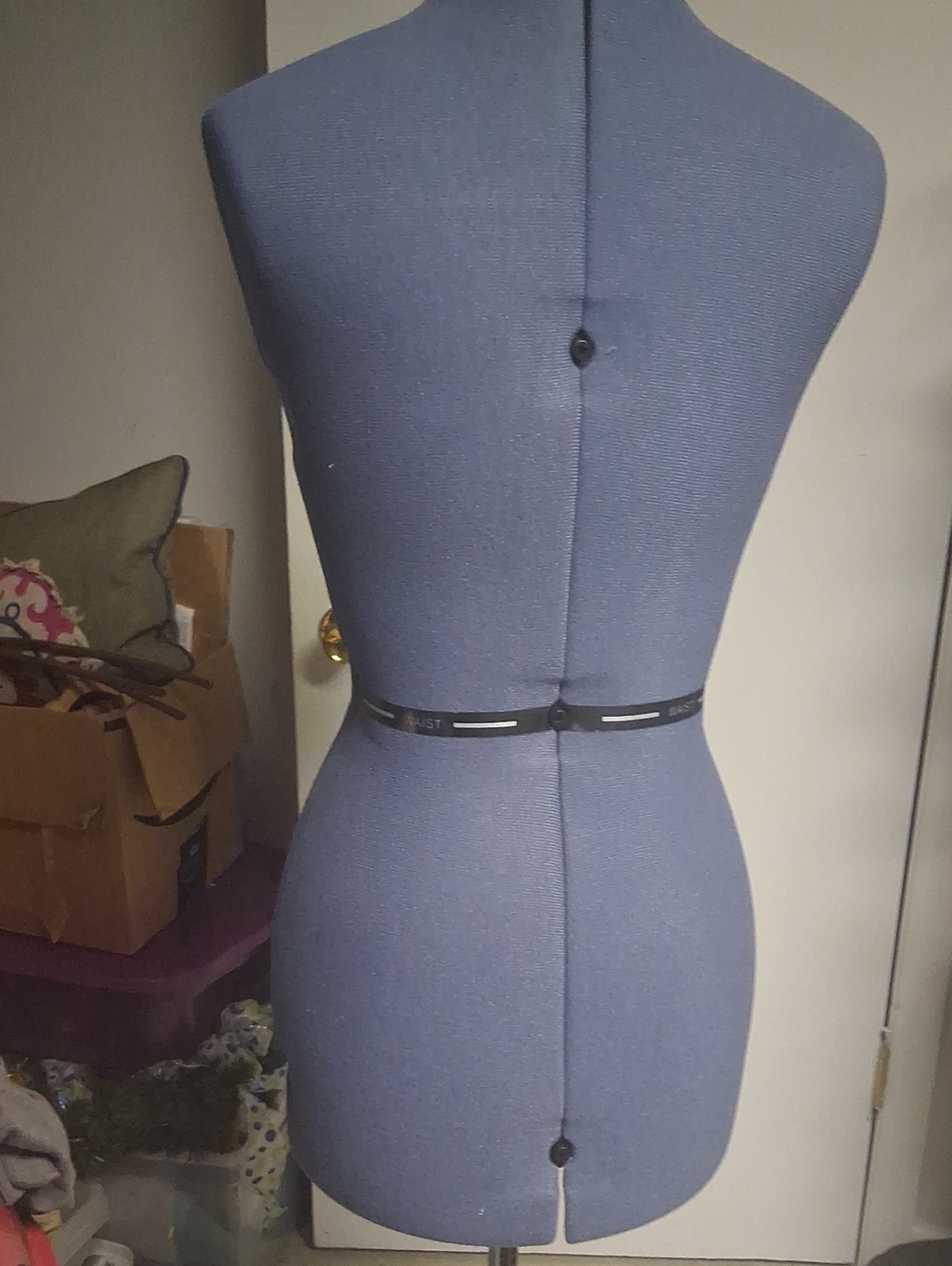 Adjustable mannequin - Picture 5 of 5
